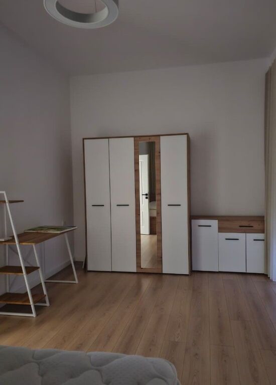 Vilë me Qira - Rezidenca "Vila Lule", TEG