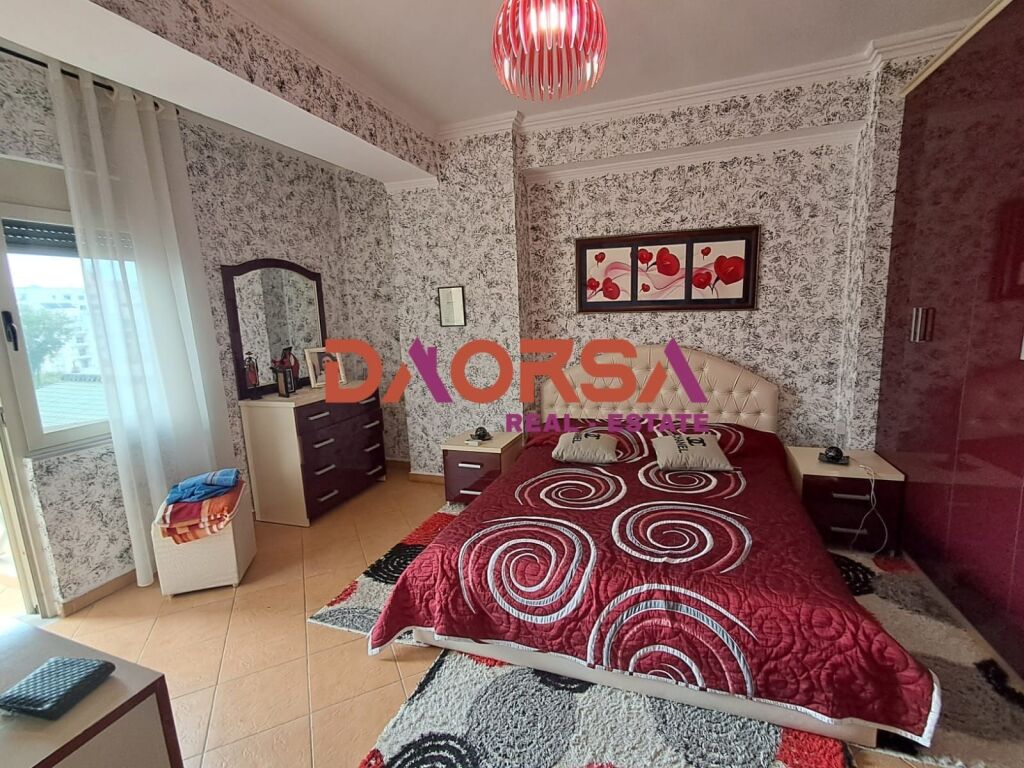 Shitet Apartament 1+1 në Plazh, Durrës