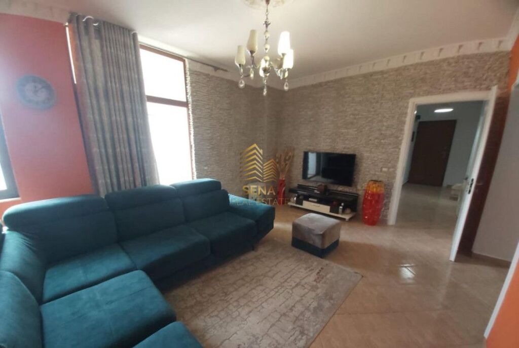 Rent, Apartment 2+1+balcony, Grandi Complex, Ali Demi, 55,000 Lek/Month