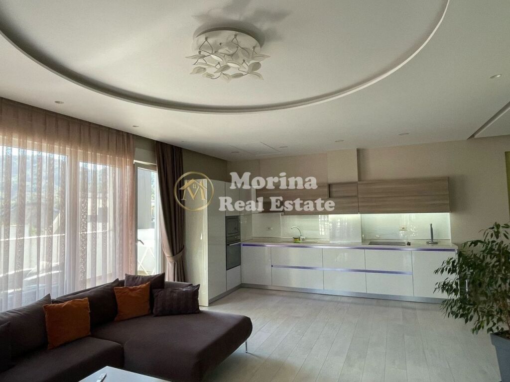 Affitto | Apartament 3 + 1 | Liqeni i Thatë | 1300 €/mese