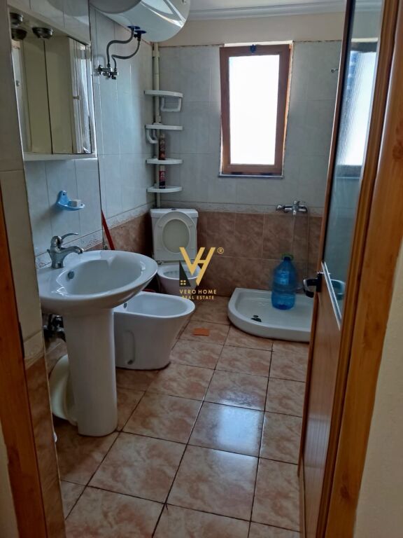 JEPET APARTAMENT 1+1+BLK ME QIRA TE SIRI KODRA 40.000 LEKE