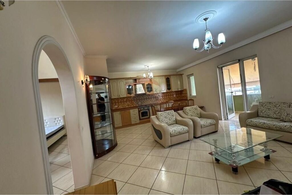 Apartament 2+1 Per Shitje Selite