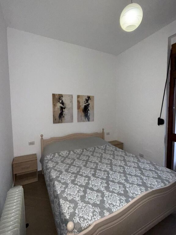 🏢Agimi Buildings Boulevard "Bajram Curri" offers for rent 1+1 apartment, furnished. 60,000 Leke