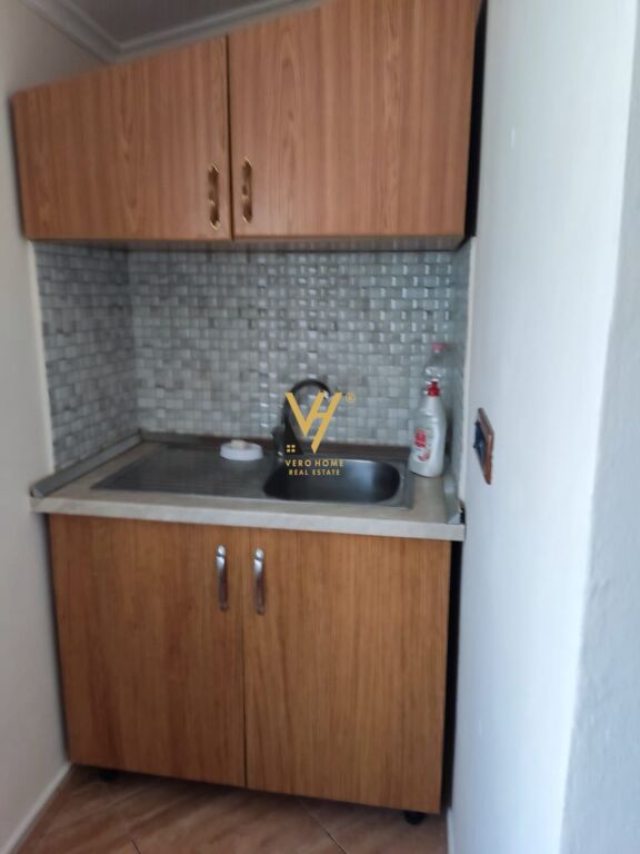 JEPET APARTAMENT 1+1+BLK ME QIRA TE SIRI KODRA 40.000 LEKE