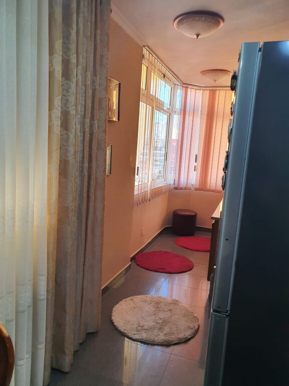 Appartamento 1+1 in affitto vicino alla strada di Durazzo