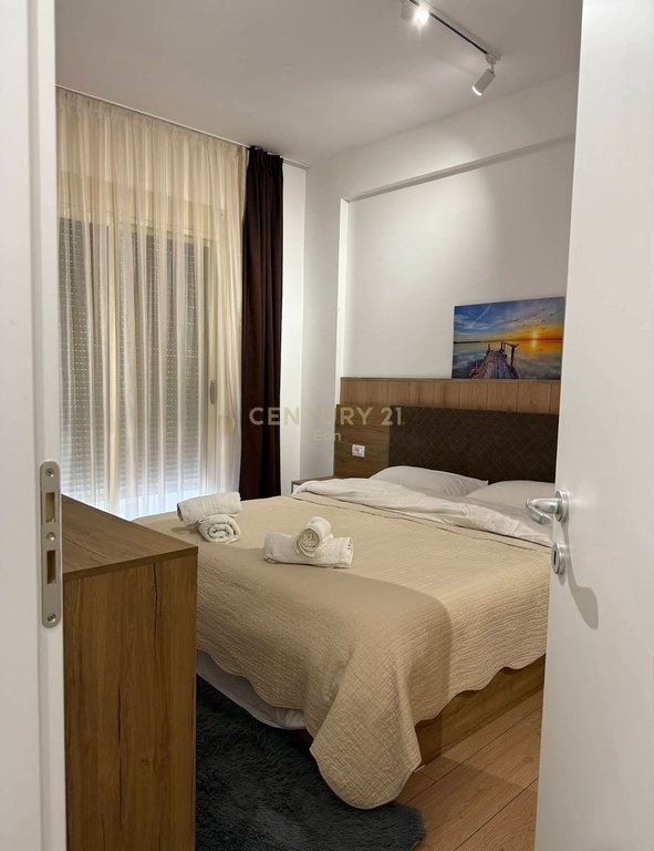 Appartamento 1+1+ Cortile 60 M² in vendita a Golem !