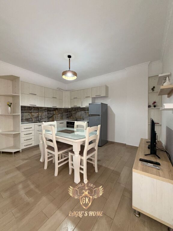 🏡 APARTAMENT ME QERA • 1+1 me Ballkon 📍Florida Plazh