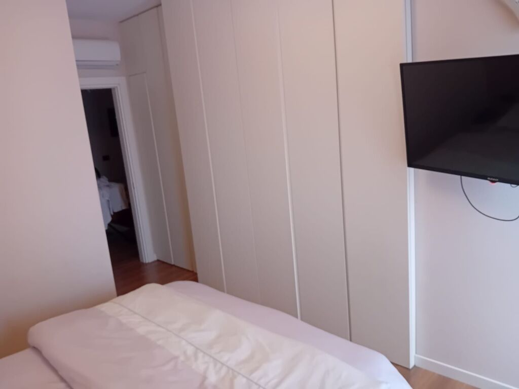 Rent | Dupleks 3 + 1 | Rruga 5 Maji | 1000 €/month