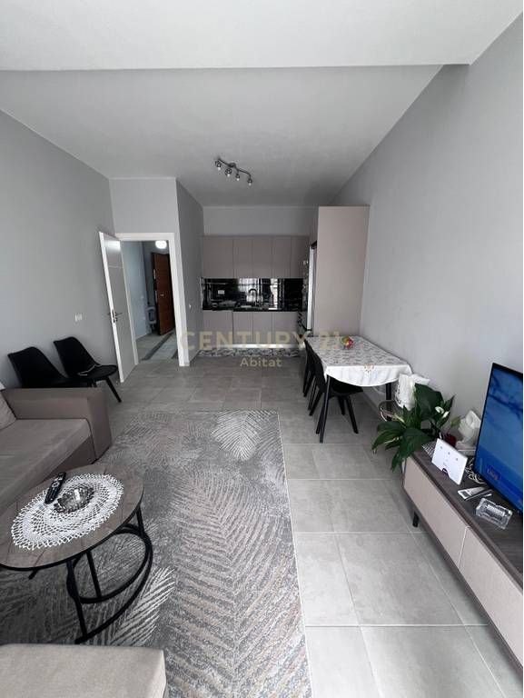 JEPET ME QIRA APARTAMENT 2+1+2+POST PARKIMI
