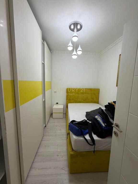 SHESIM APARTAMENT 3+1+2 NE KOMUNEN E PARISIT!!!