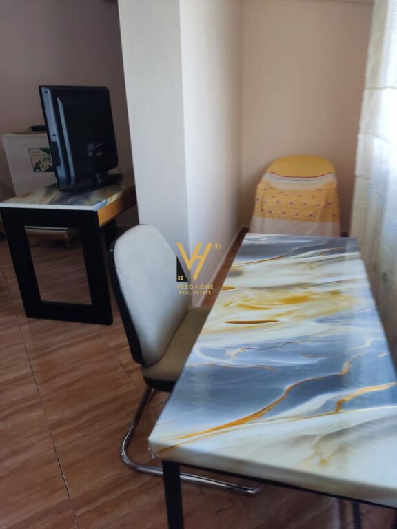 JEPET APARTAMENT 1+1+BLK ME QIRA TE SIRI KODRA 40.000 LEKE