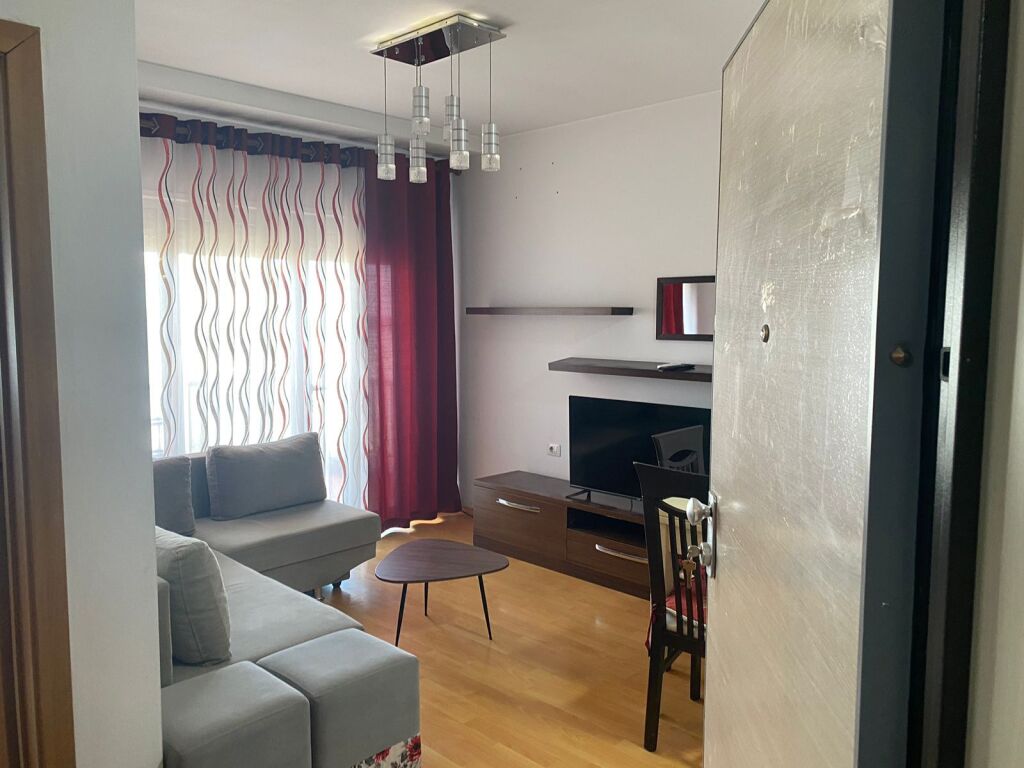 Appartamento in affitto 1+1 📍Xhamllik, ex Profarma