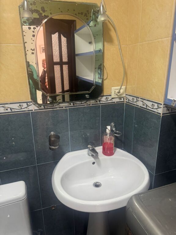 🏡 CASA IN AFFITTO – VIA “KONGRESI I MANASTIRIT”, VICINO OSPEDALE 5