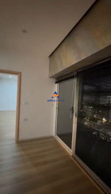 APPARTAMENTO / UFFICIO IN AFFITTO 80M2 "VIA PJETER BOGDANI, VICINO A ÇOKO" 1000 EURO