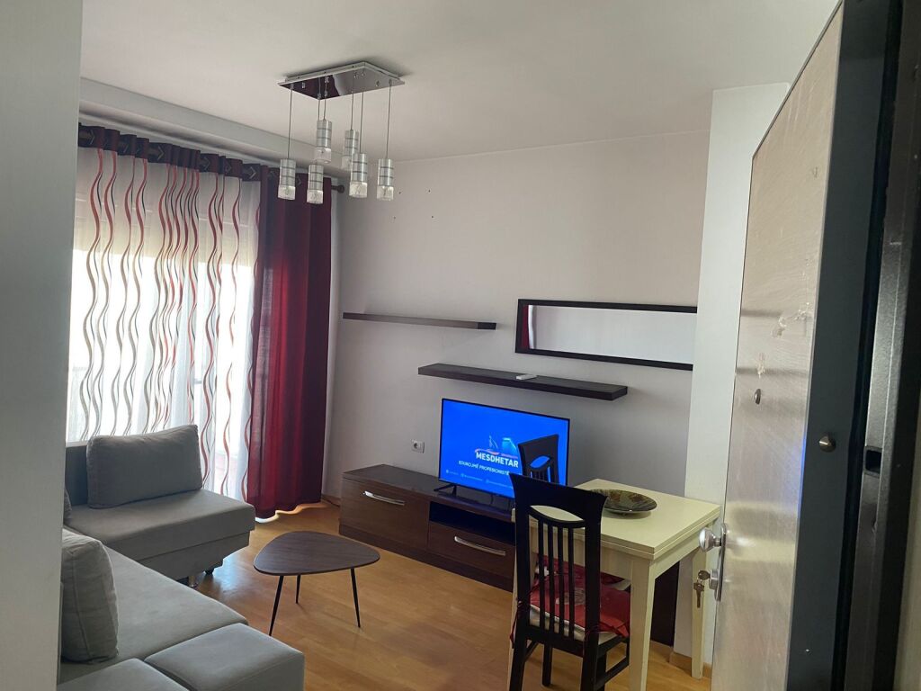 Appartamento in affitto 1+1 📍Xhamllik, ex Profarma