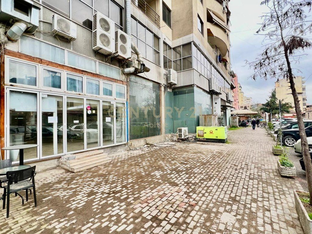 🅾️KAZION, VENDITA - NEGOZIO/DUPLEX - 130 m2, GLOBE / VIA KAVAJËS‼️