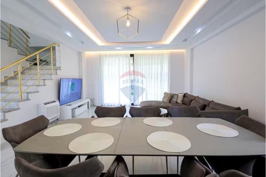 Villa con piscina a San Pietro Residence