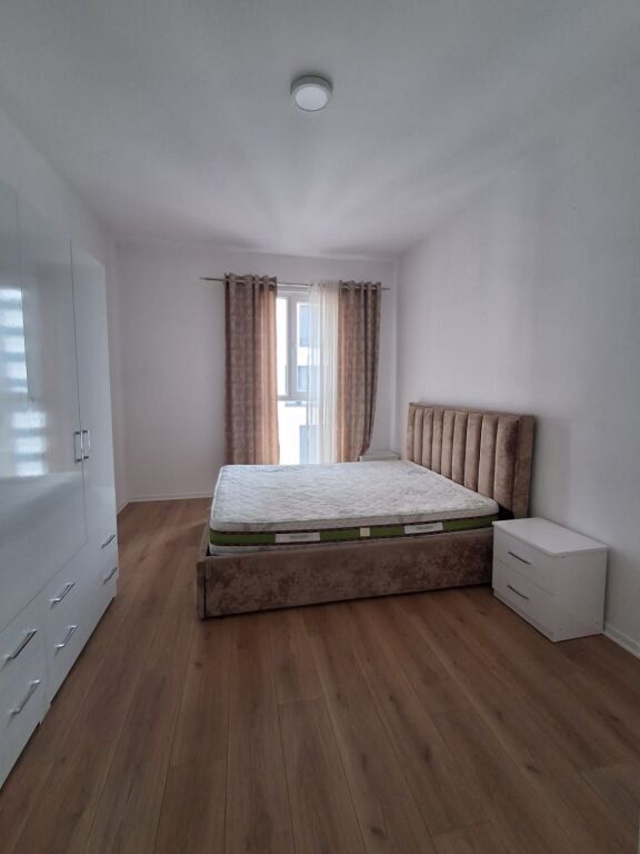 Apartament me qira tek Fiori di Bosco.