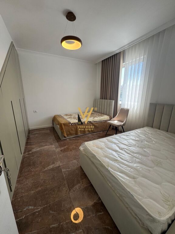 JEPET APARTAMENT DUPLEX 2+1+2 ME QIRA NE SHKOZE 60.000 LEKE