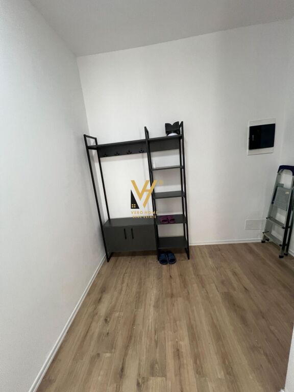 JEPET APARTAMENT 2+1+BLK ME QERA NE PASKUQAN 45.000 LEKE