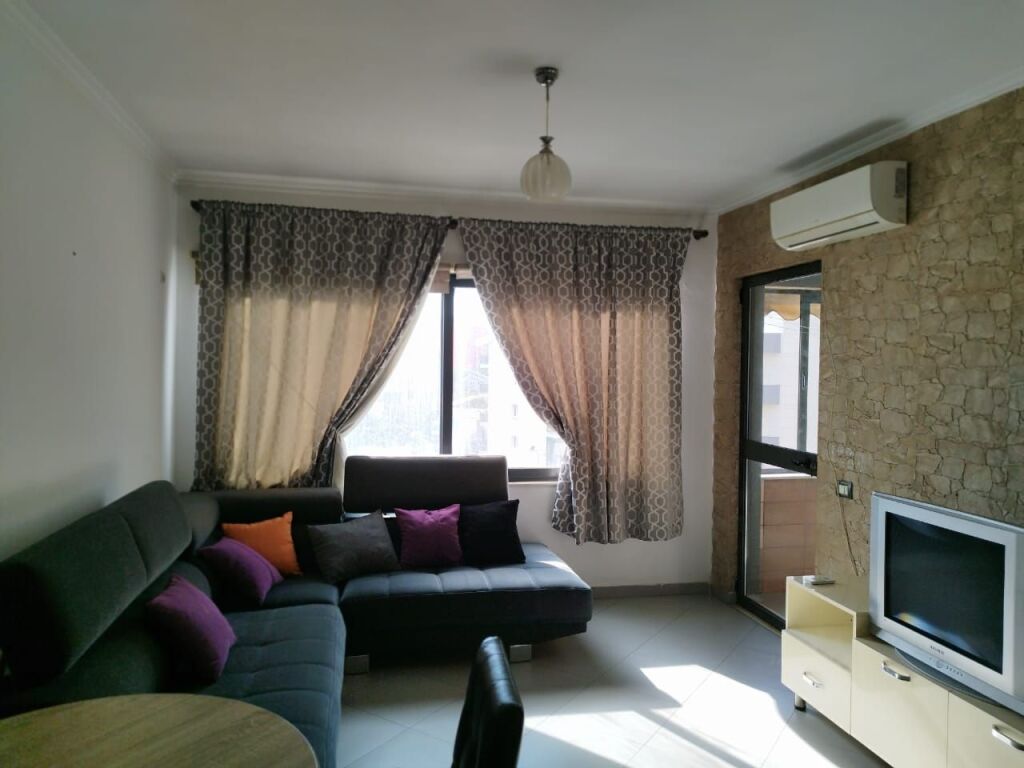 Tirane, apartment 1+1 for rent, 3rd floor, 64 m² 400 €