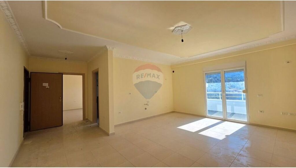 PREMIUM 1+1 APARTMENT FOR SALE – LUNGOMARE, VLORË