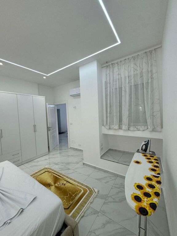 Qera | Apartament 1 + 1 | Rruga Siri Kodra | 800 €/muaj