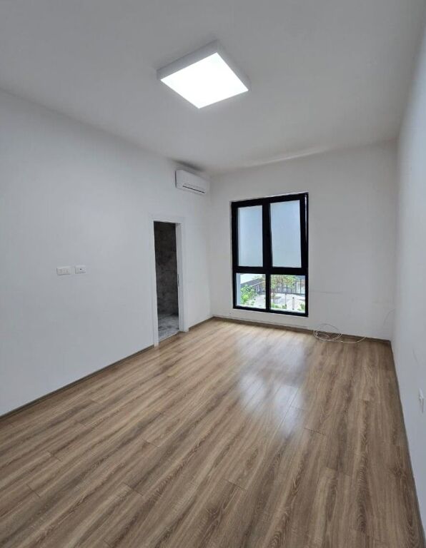**Office for rent at Square 21**