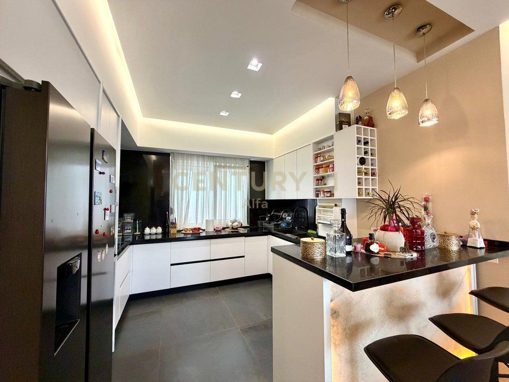 Apartment 2+1+2+Parking Space for sale