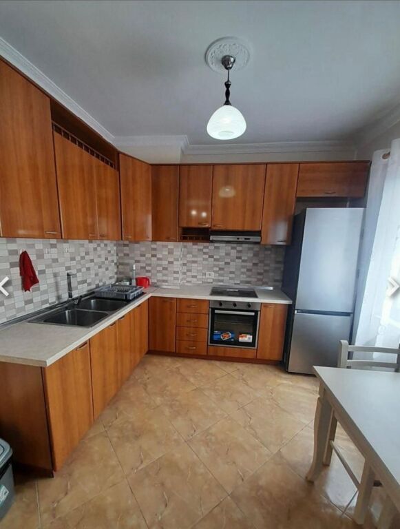 Qera | Apartament 1 + 1 | Medreseja | 550 €/muaj