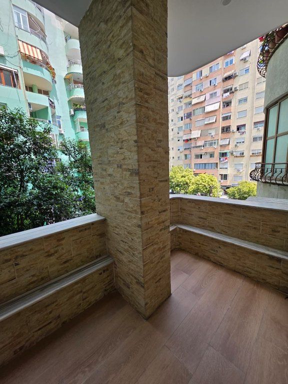 In vendita, Appartamento 1+1, Komuna e Parisit, Tirane