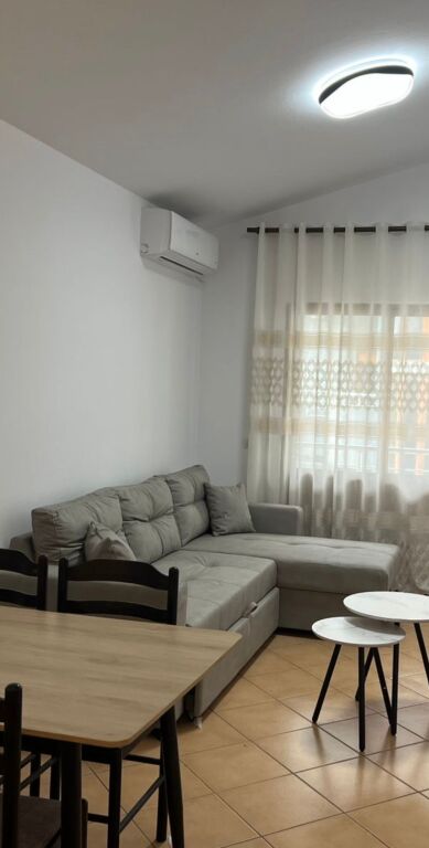 Apartament me qera 3+1 Selite