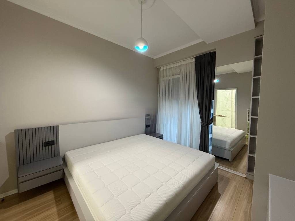Appartamento 2+1+2+post in affitto al Bulevardi i Ri 800 € /Mese