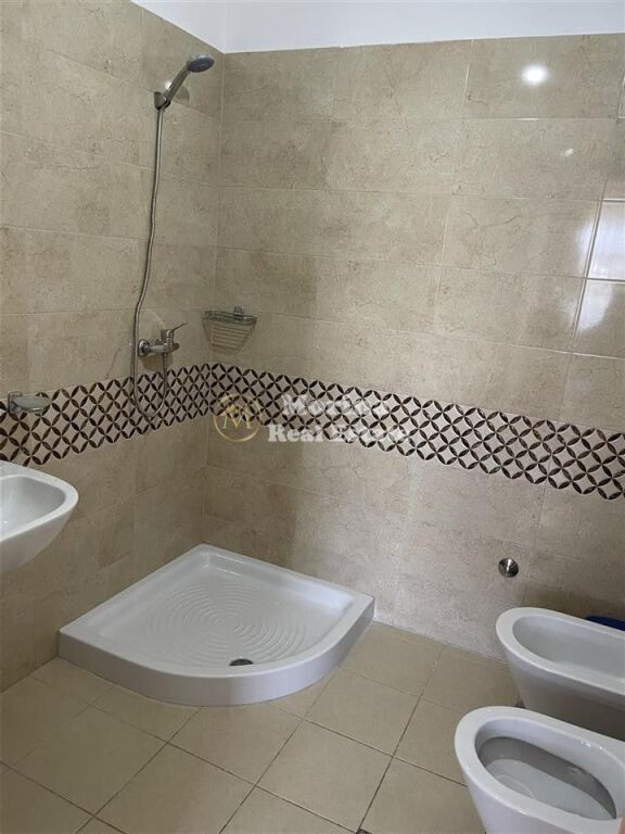 Affitto | Apartament 3 + 1 | Rruga Aleksandër Moisiu | 850 €/mese
