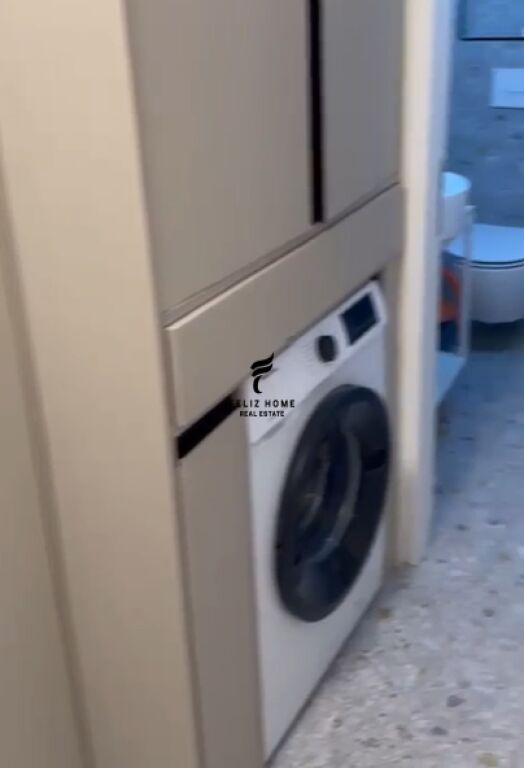 APARTAMENT ME QERA 1+1 STACIONI I TRENIT 50.000 LEKE  FH-73082