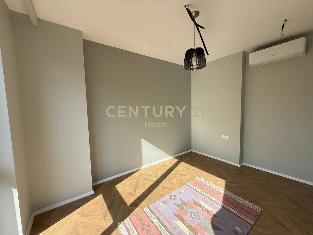 SHITET APARTAMENT 3+1+2 TE FOREST REZIDENC LIQENI I THATE