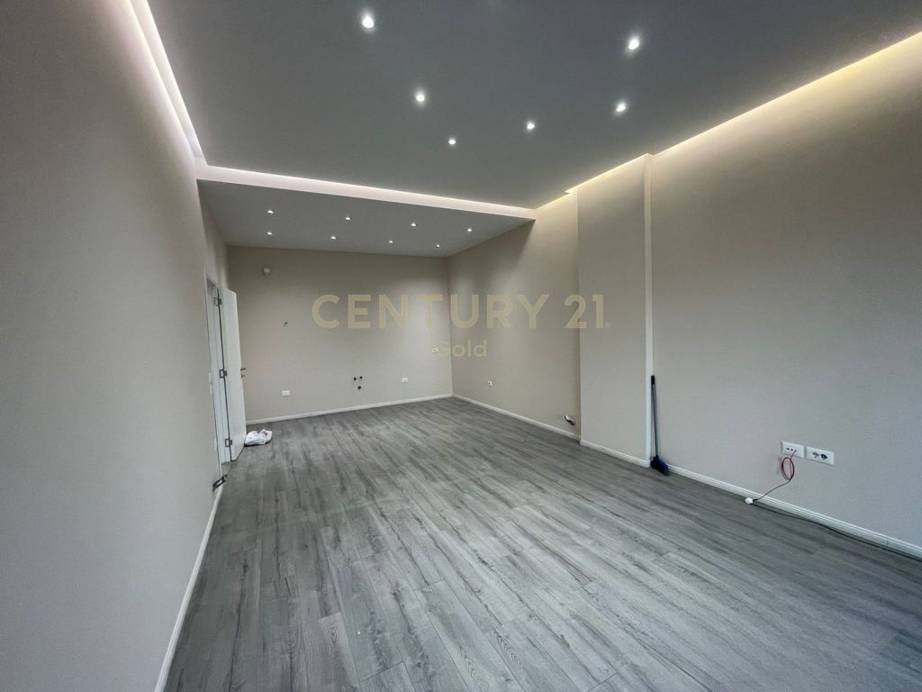 JEPER APARTAMENT PER ZYRA 2+1+2 TE ARLIS SQUARE 21!