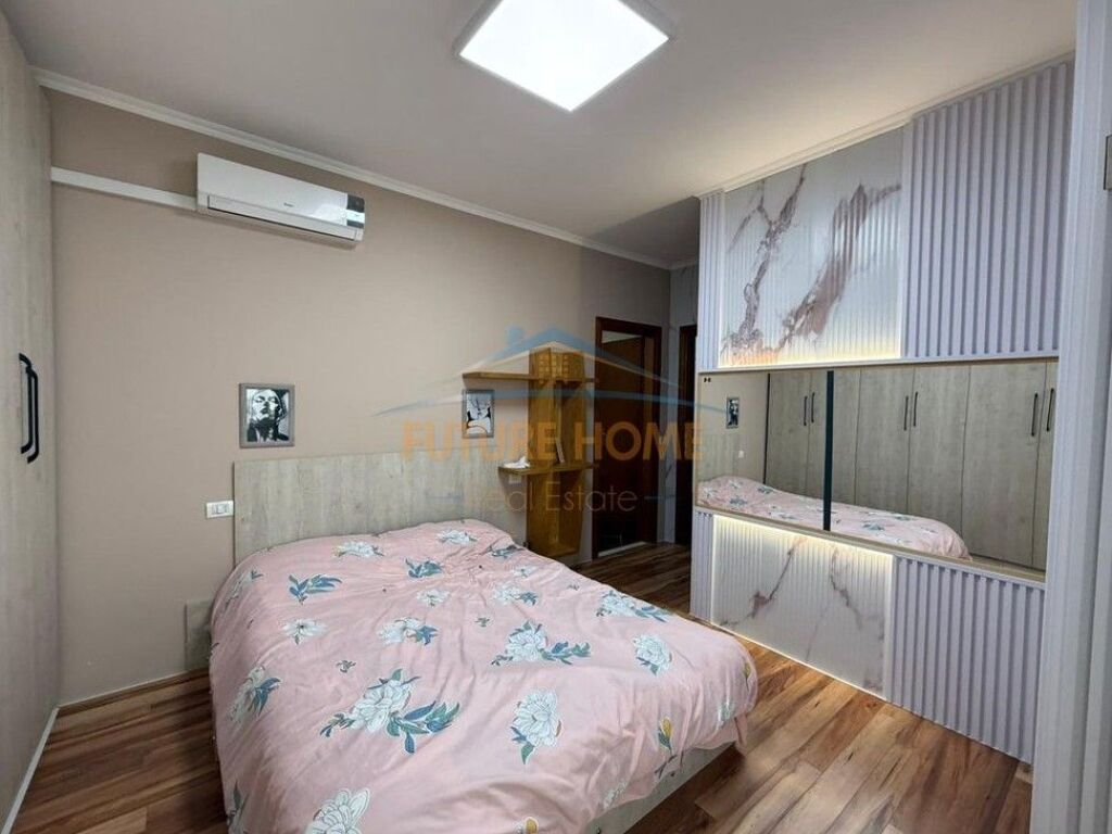 For sale, Apartment 3+1+2+ Parking Space, Dry Lake, Tirana.