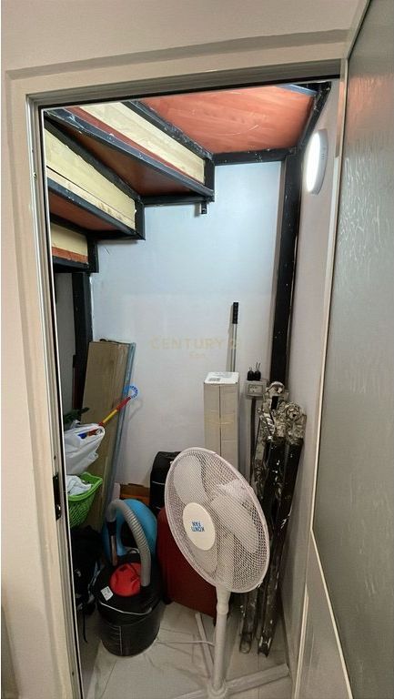 Duplex Për Shitje në Pallati i Sporteve, Qendra e Durrësit !!