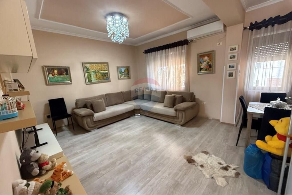 Appartamento 1+1 in affitto a Myslym Shyri 550!