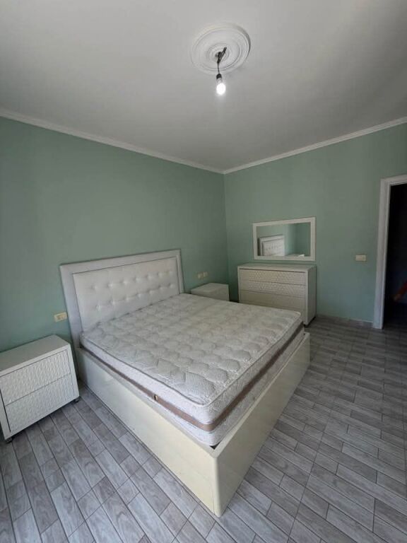 JEPET ME QERA SHTEPI 2+1 ( e mobiluar)- ASTIR, TIRANE