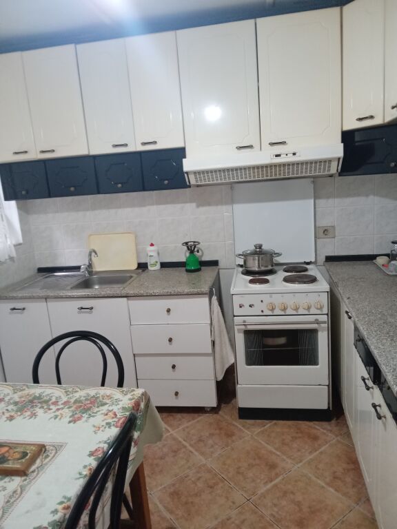 🏡 In Vendita – Casa Privata 3+1 | Quartiere Muradije, Vlorë 🏡