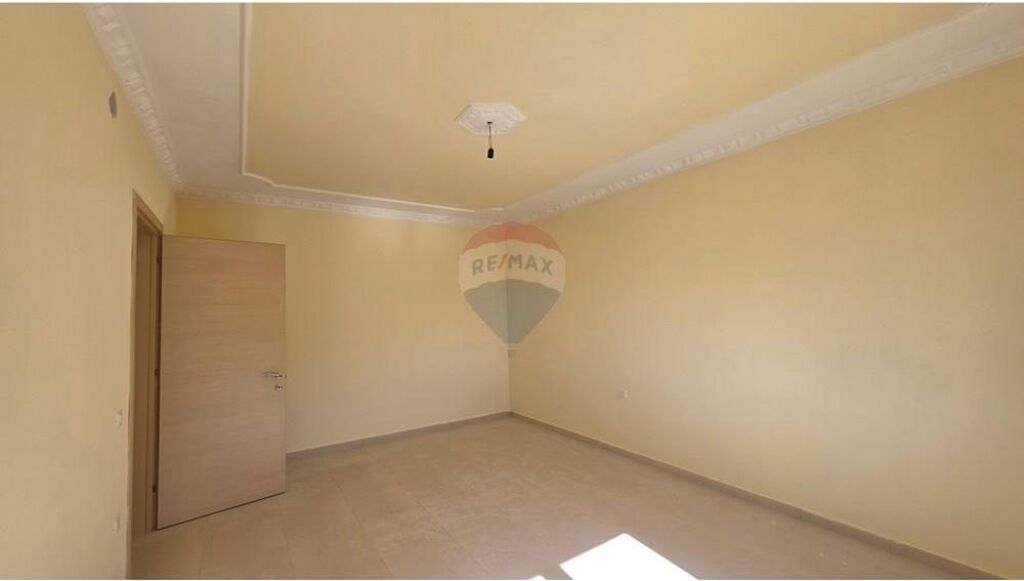 PREMIUM 1+1 APARTMENT FOR SALE – LUNGOMARE, VLORË