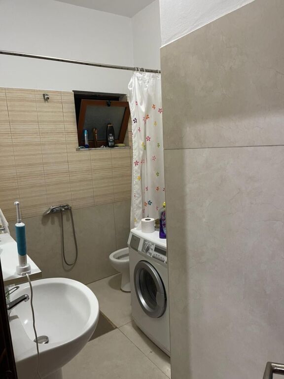 Apartment 1+1 perballe fratarit me 350
