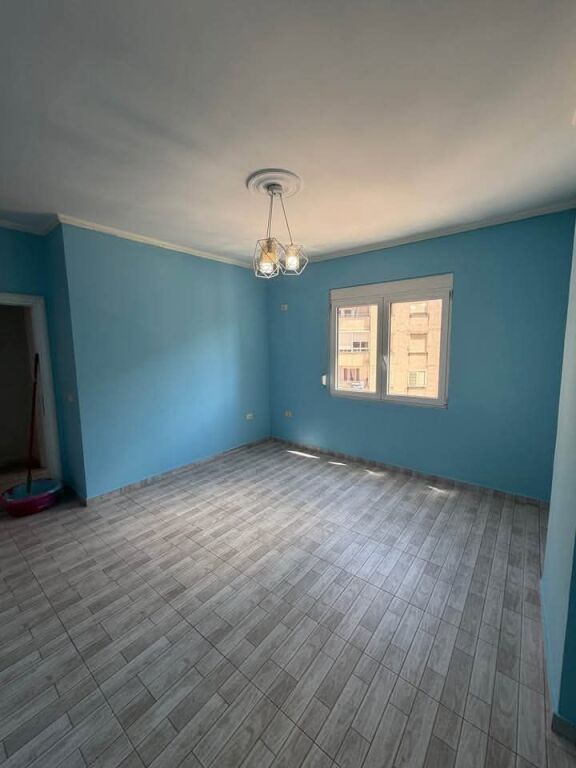 JEPET ME QERA SHTEPI 2+1 ( e mobiluar)- ASTIR, TIRANE