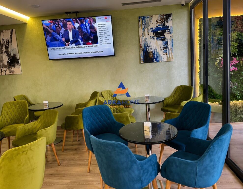 LOCALE COMMERCIALE IN VENDITA 172M2 "VICINO ALLA ROTONDA DI SHKOZA" 602.000 EURO