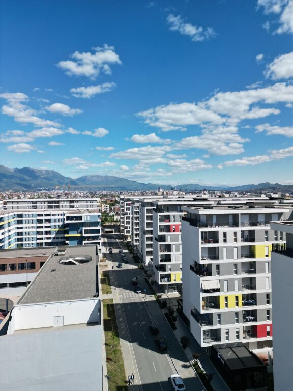 Shitet Apartament 2+1 Te Univers City