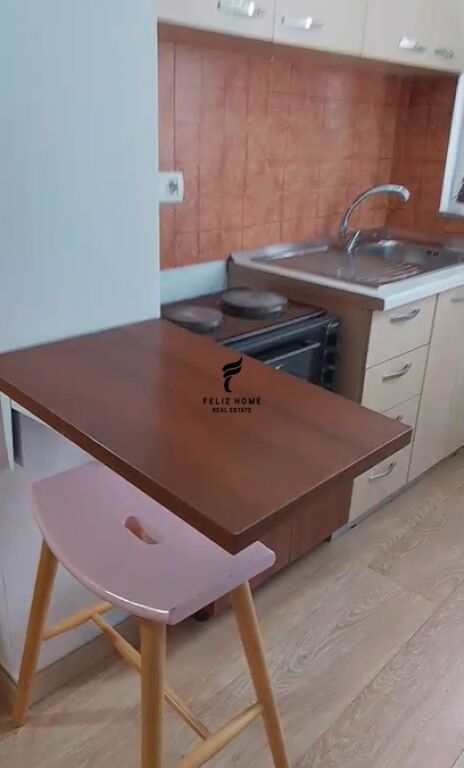 GARSIONERE ME QERA 40 M2 QENDER 45.000 LEKE FH-73002