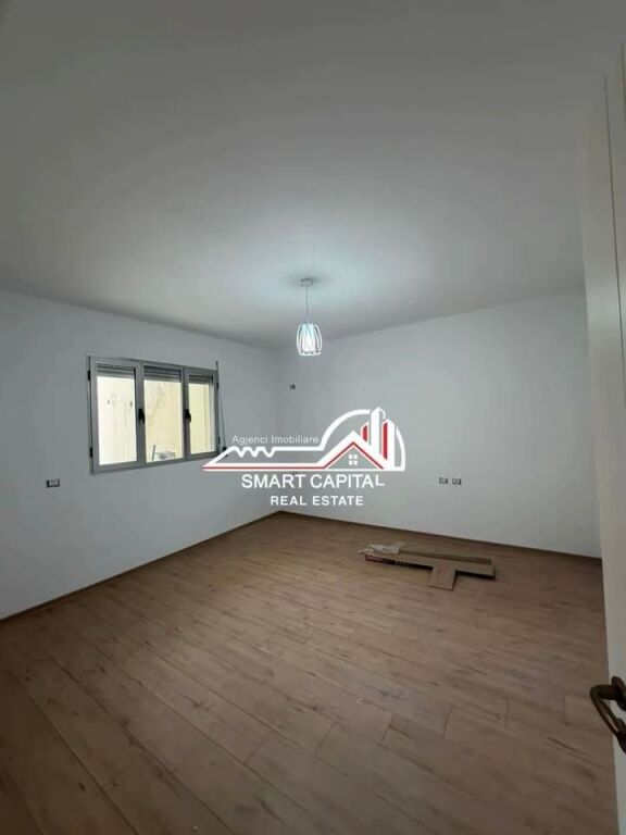 SHITET APARTAMENT 2+1+2 te ROSSMAN LALA,SKELË
