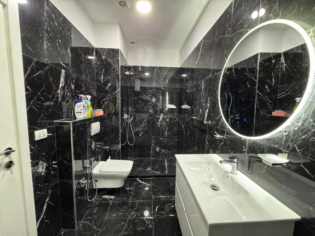 Qera | Apartament 1 + 1 | Rruga Siri Kodra | 800 €/muaj